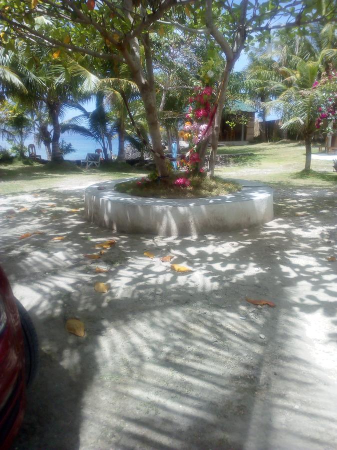John Lhea Beach Cottages ซีคีฮอร์ ภายนอก รูปภาพ